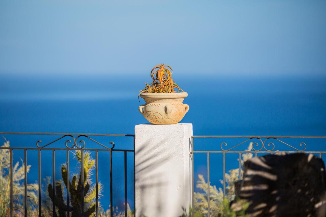 B&B Villa Maristella Città di Lipari Esterno foto